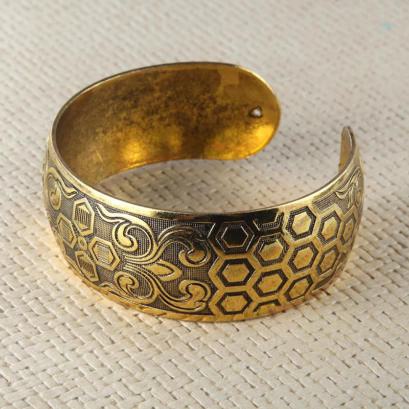 Gypsy Bohemian Vintage Tibetan Bronze Metal Carving Flower Elephant Cuff Bracelets& Bangles For Women Jewelry Gift