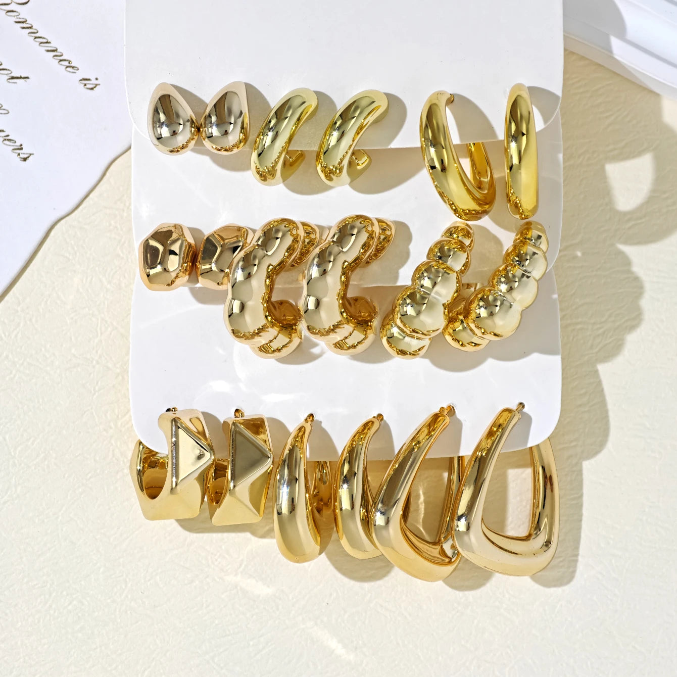 Euro American Cross border Fashion Retro Personalized Exaggerated Geometric C shaped Earrings Set Women Daily Versatile CCB Ligh