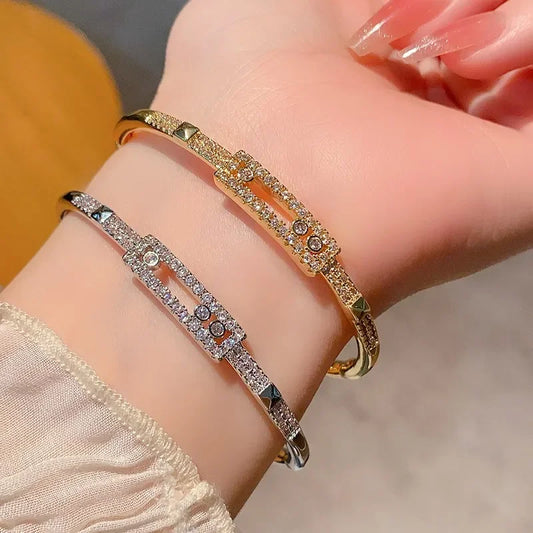 2025 new A simple and fresh women's bracelet with three rows of zirconium openings and hollowed-out lively diamonds