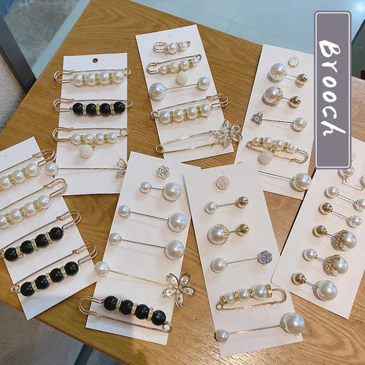 13 Styles Set Big Beads Simulated Pearl Brooch Pins Rhinestone Decorated Dress Buckle Jewelry Broaches for Men And Women