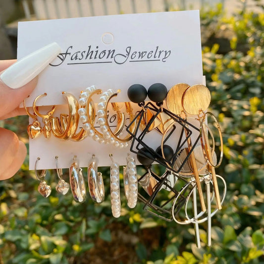 High-end new niche fashion earring sets, creative retro diamond-shaped alloy geometric earring sets