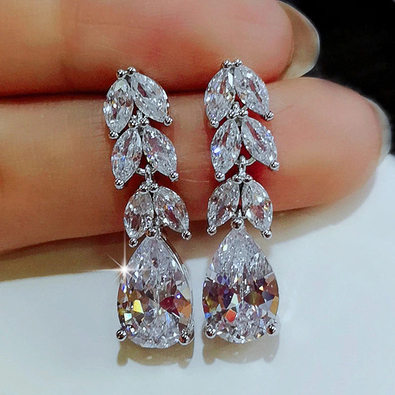 Huitan Women Drop Earring Wedding Band Jewelry Leave&Water Drop Shape Earring AAA Cubic Zirconia New Fashion Bridal Accessories