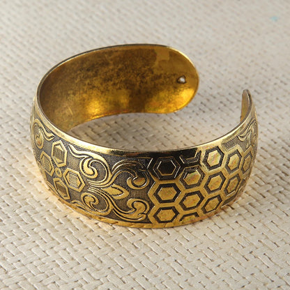 Gypsy Bohemian Vintage Tibetan Bronze Metal Carving Flower Elephant Cuff Bracelets& Bangles For Women Jewelry Gift