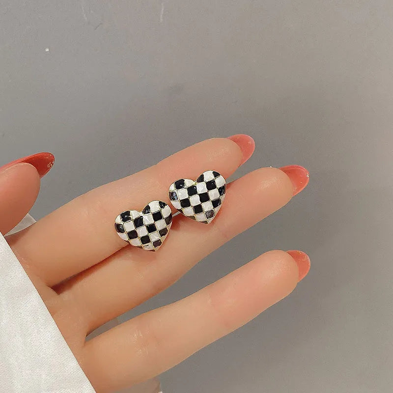 Ear Clip Without Ear Hole Women's Summer Ear Bone Clip Light Luxury High Grade Pearl Earrings Minority Temperament Versatile