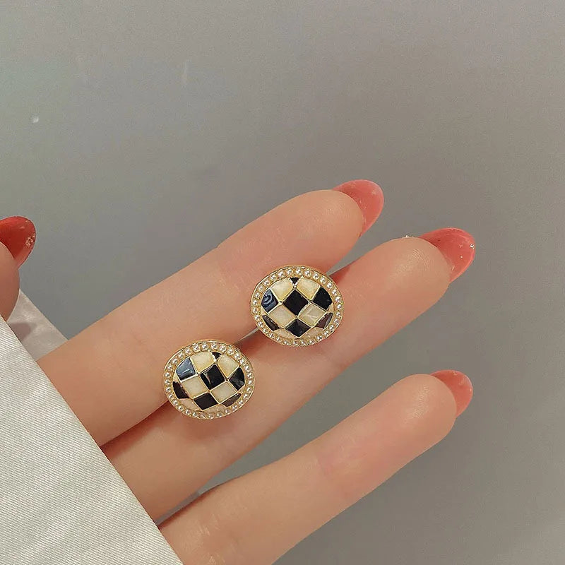 Ear Clip Without Ear Hole Women's Summer Ear Bone Clip Light Luxury High Grade Pearl Earrings Minority Temperament Versatile