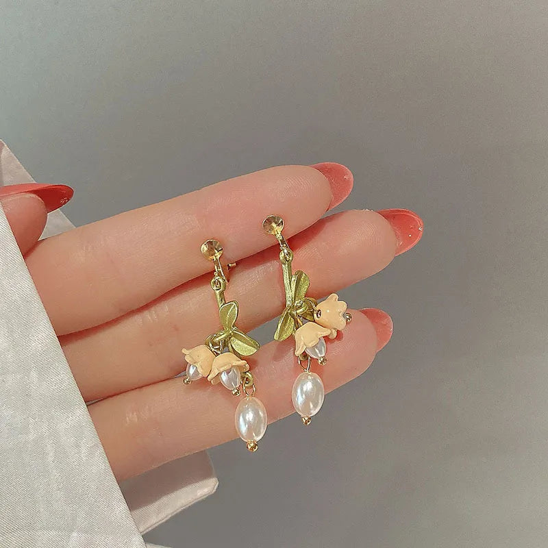 Ear Clip Without Ear Hole Women's Summer Ear Bone Clip Light Luxury High Grade Pearl Earrings Minority Temperament Versatile