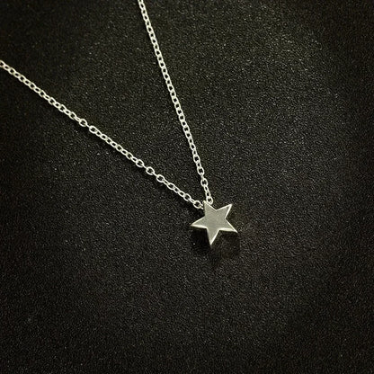 1Pcs Simple Chokers Necklace for Women Heart Shaped Pendant Necklaces Bohemia Cheap Jewelry for Girls Clavicular Chain jewelry