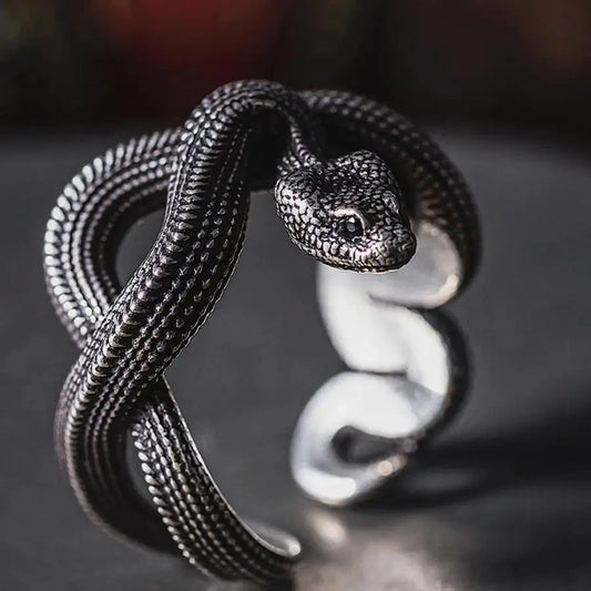European and American Fashion The Snake Rings Punk Personality Winding Snake Cross Rings Jewelry Wholesale