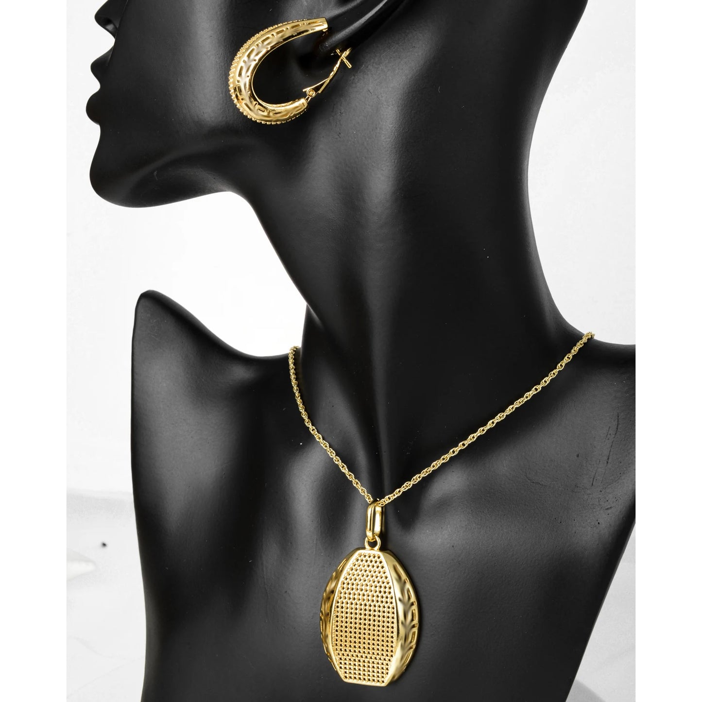 Dubai Turkey 18K Gold Plated 2pcs Set Copper Pendant Necklace Earrings Set Jewelry Accessories Bridal Wedding Gifts