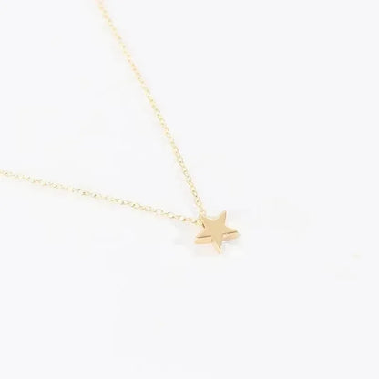 1Pcs Simple Chokers Necklace for Women Heart Shaped Pendant Necklaces Bohemia Cheap Jewelry for Girls Clavicular Chain jewelry