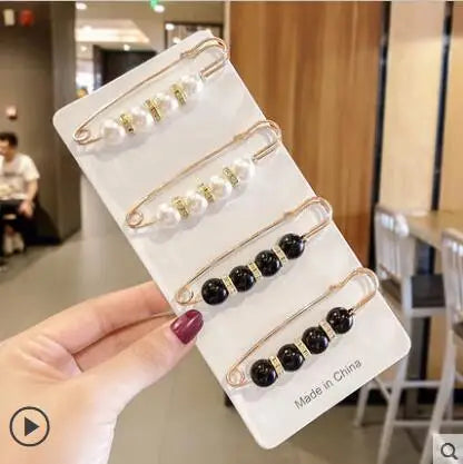 Women New Waist Needle Jeans Skirt Waist Big Change Small Anti-running Pin Fixed Clothes Waist Buckle Clip Brooch H1369