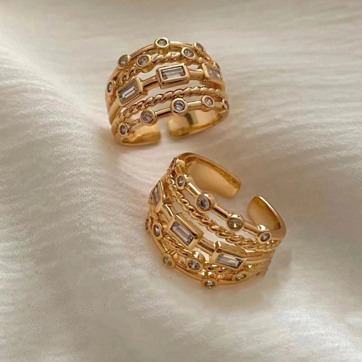 Nwe 18 K Gold Plated Sun Rings for Women Natural Stone Inlaid in Hollow Metal Texture Ring Trendy Jewelry