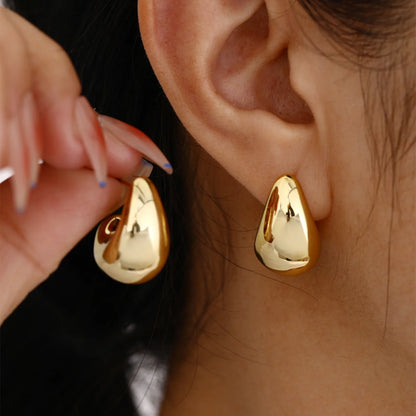 Vintage Elegant Teardrop Stud Earring Set Chic Simple Fashion Lightweight Earrings  for Women Daily Wear Party Jewelry Gift 2025