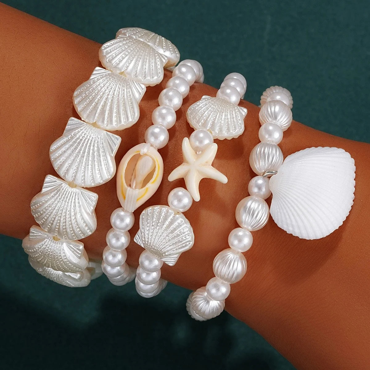 Bohemian Shell Starfish Bead Bracelet Set for Women Fashion Summer Beach Multilayer Stacked Pearl Bracelets Party Jewelry Gifts
