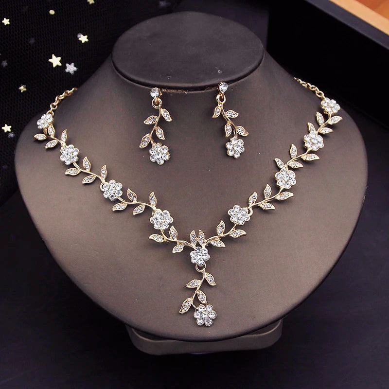 Rhinestone Bride Jewelry Sets for Women Luxury Flower Choker Necklace Earrings Wedding Dress Bridal Necklace Sets Fashion