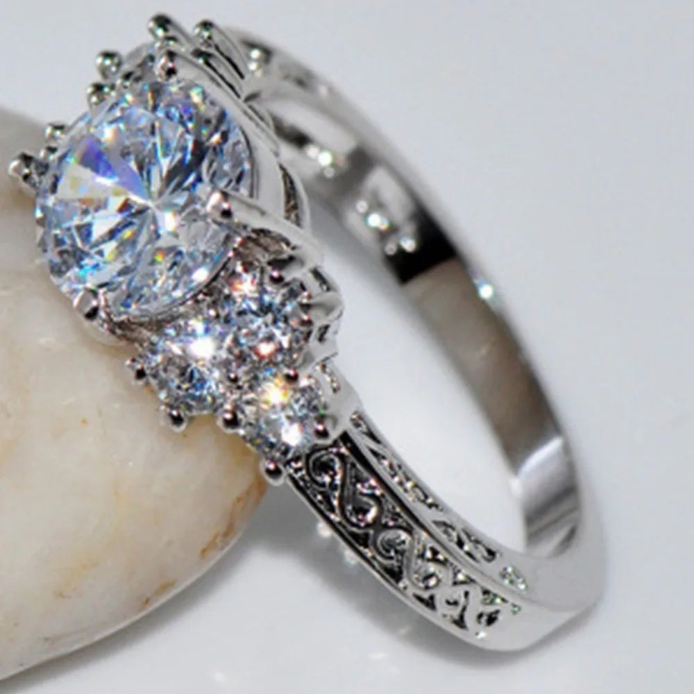 Temperament Luxury Dazzling Eight Hearts Eight Arrows Zircon Rings for Woman Exquisite Wedding Bride Anniversary Gift Jewelry