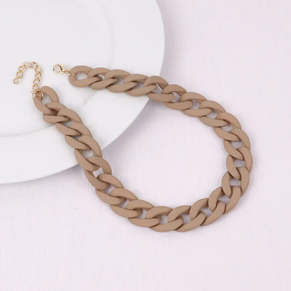 FishSheep Fashion Colorful Acrylic Matte Chain Choker Necklace for Women Statement Resin Wide Chain Collar Neck Jewelry 2024 New