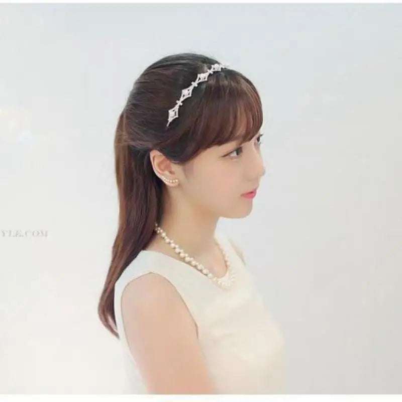 Korean Fashion Seven Star Zircon Earrings For Women Jewelry 2025 Trending New Luxury Women's Crystal Stars Stud Earrings Gifts