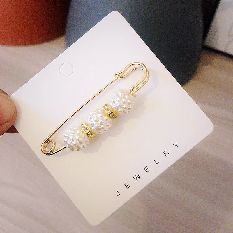 Women New Waist Needle Jeans Skirt Waist Big Change Small Anti-running Pin Fixed Clothes Waist Buckle Clip Brooch H1369