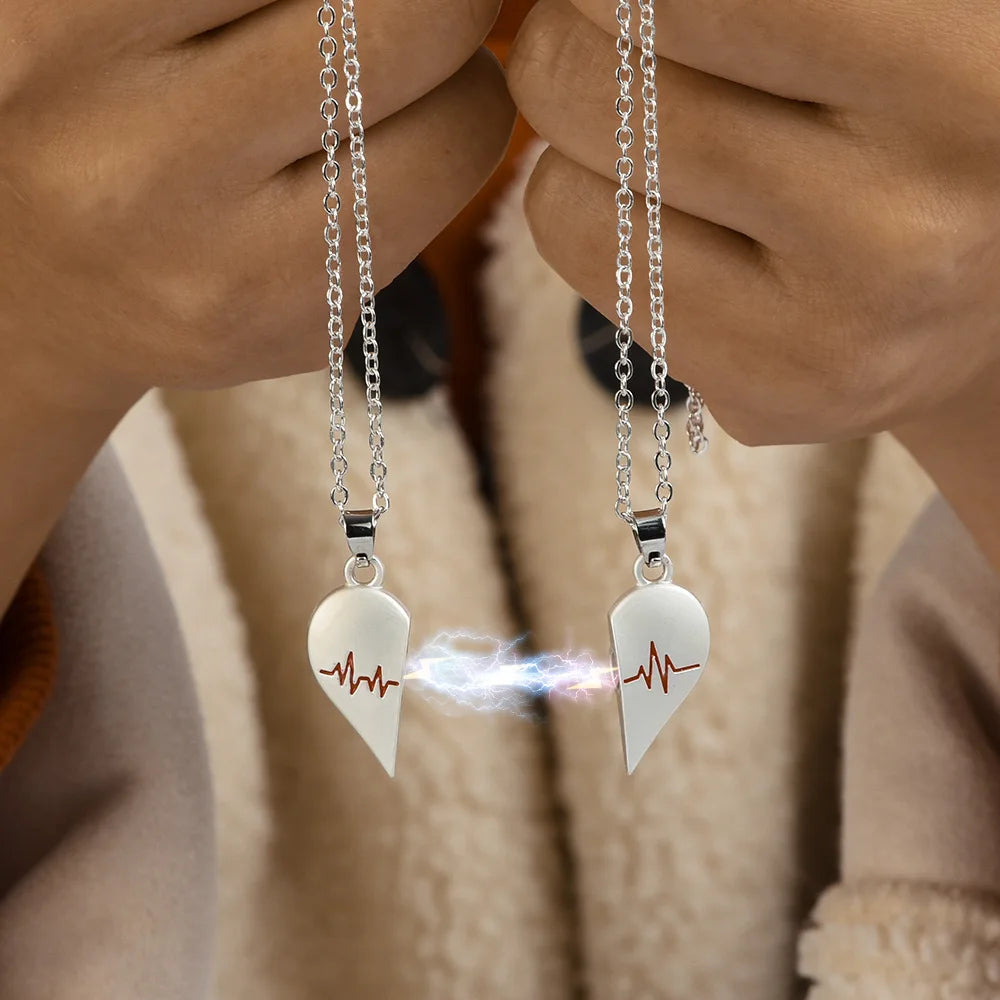 2Pcs Electrocardiogram Couple Necklaces for Lovers Boys Girls Stainless Steel Magnetic Heart Pendant Jewelry Valentines Day Gift