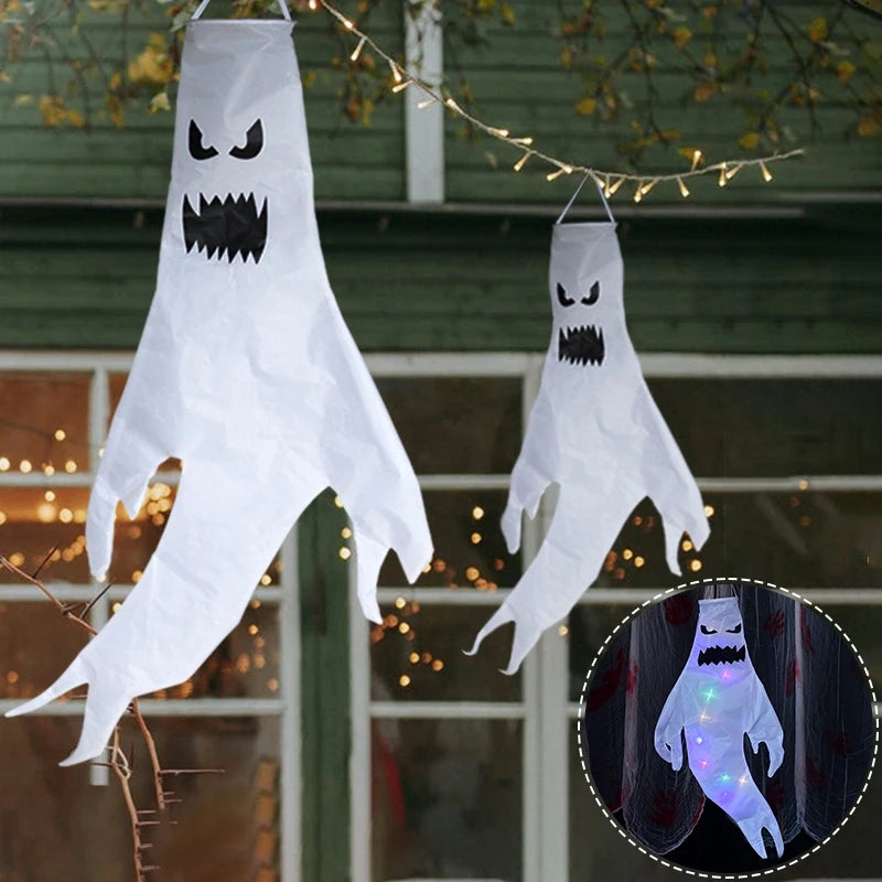 Halloween Floating Ghost Courtyard Hanging Ghost Hung on The Trees Halloween Scary Horror Atmosphere Decor Night Luminous Light