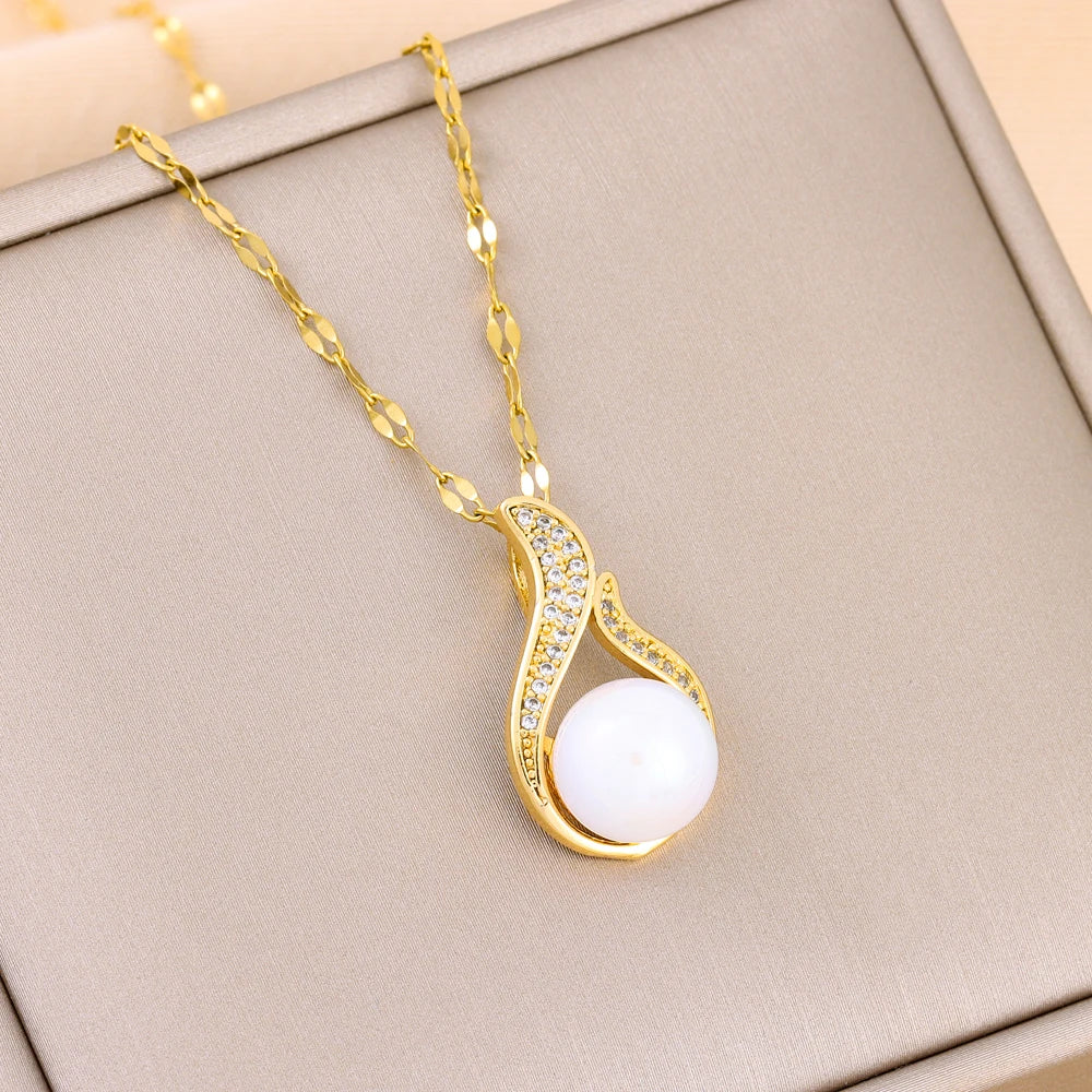 Trendy 18K Gold Plated Zircon Crystal Pendant Stainless Steel Necklace For Women Female Clavicle Chain Jewelry Lady Accessories