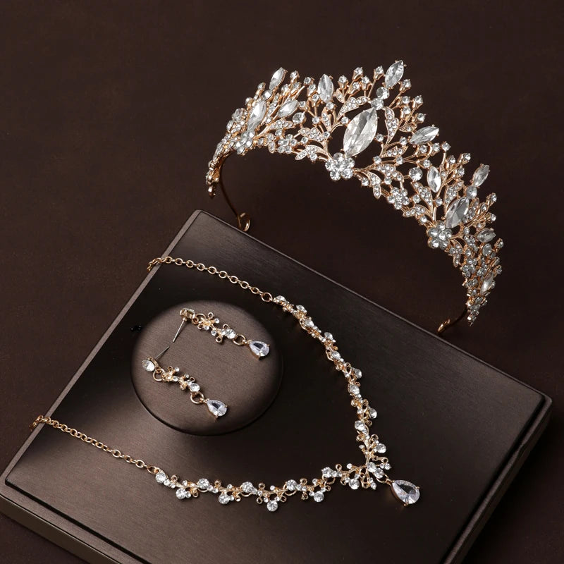 Itacazzo Bridal Headwear Set Crown Necklace Earrings Four Piece Classic Tiaras Suitable for Women's Wedding and Birthday Parties