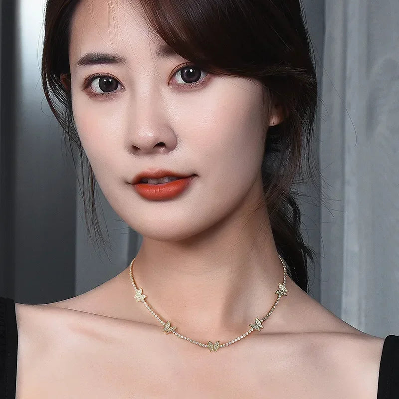 Retro necklaces, fashionable clothing necklaces, butterfly necklaces, and simple collarbone necklaces