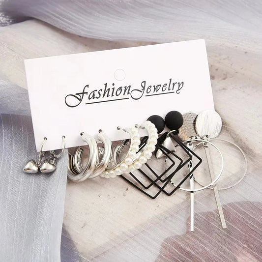 High-end new niche fashion earring sets, creative retro diamond-shaped alloy geometric earring sets