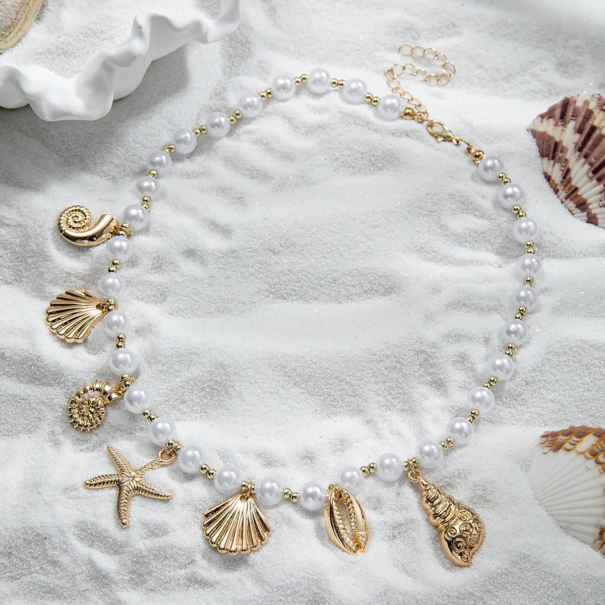 Bohemia Conch Starfish Imitation Pearl Necklace for Women Luxury Exquisite Beaded Shell Pendant Necklace Beach Holiday Jewelry
