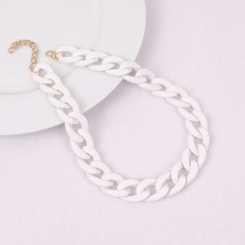 FishSheep Fashion Colorful Acrylic Matte Chain Choker Necklace for Women Statement Resin Wide Chain Collar Neck Jewelry 2024 New