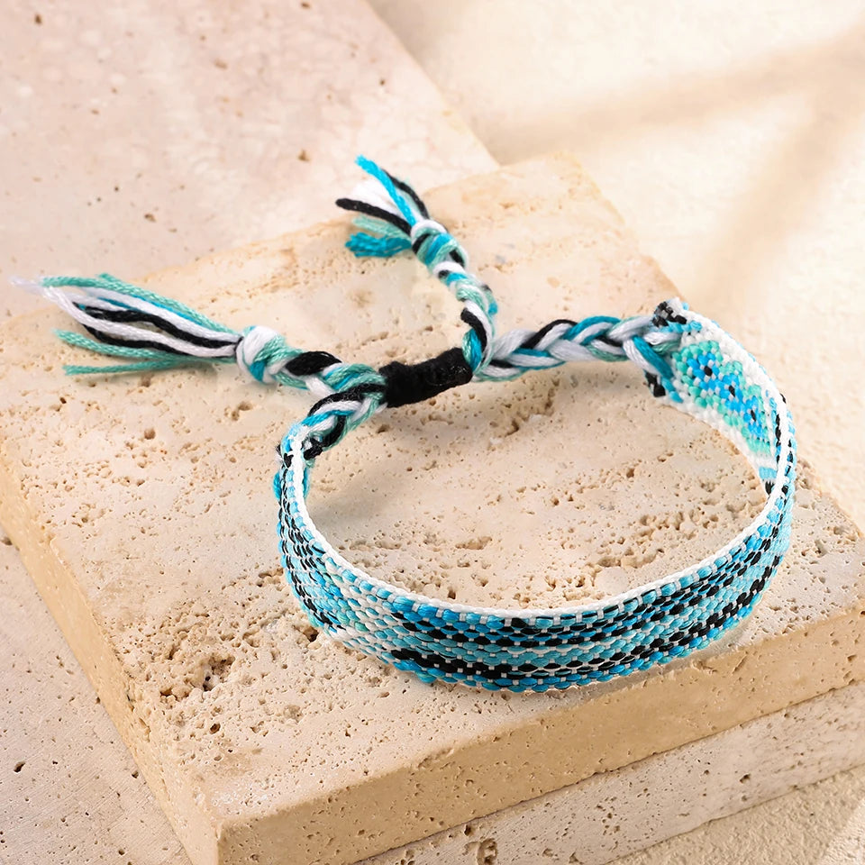 Exquisite Blue Element Bracelets Are Suitable For Summer Travel, Parties, And Banquets To Wear Fashionable Jewelry