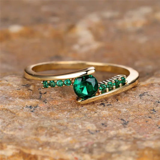 Simple Fashion Small Round Stone Ring Green Crystal Zircon Engagement Rings For Women Vintage Fashion Gold Color Wedding Jewelry