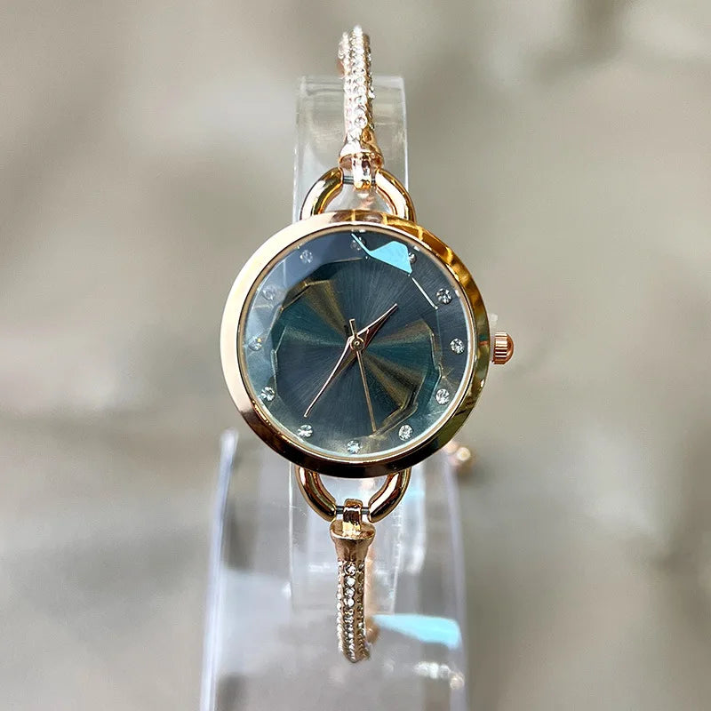 UTHAI V4 New Women's Quartz Watches Water Diamond Female's Wristwatch Small Dial Slim Adjustable Jewelry Girl Watch Bracelet