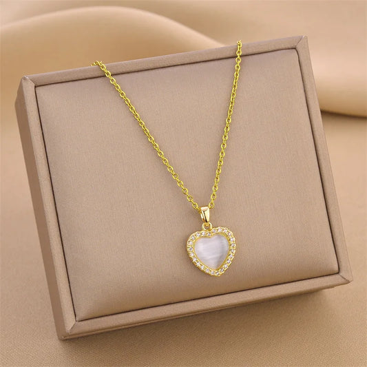 2025 New18K Real Gold Plating Love Shell Pendant Stainless Steel Necklace Women's Heart Choker Chain Necklaces Vintage Jewelry