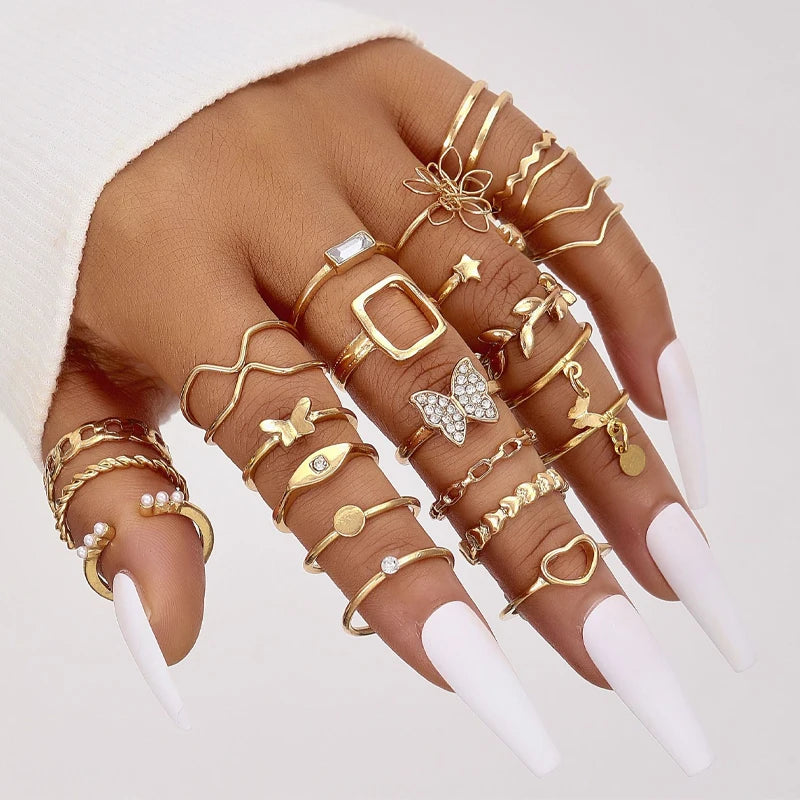 24pcs Fashion Stunning Rhinestone Ring Set Bohemian Elegant Minimalist Snake Geometric Design Ring Party Daily Wear Jewelry Gift