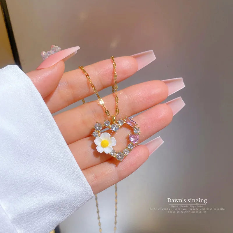 Fashion Simple Heart Flower Zircon Pendant Necklaces for Women Girl Stainless Steel Jewelry Accessories Gift for Valentine's Day
