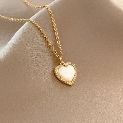 2025 New18K Real Gold Plating Love Shell Pendant Stainless Steel Necklace Women's Heart Choker Chain Necklaces Vintage Jewelry