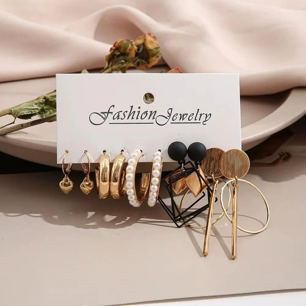 High-end new niche fashion earring sets, creative retro diamond-shaped alloy geometric earring sets