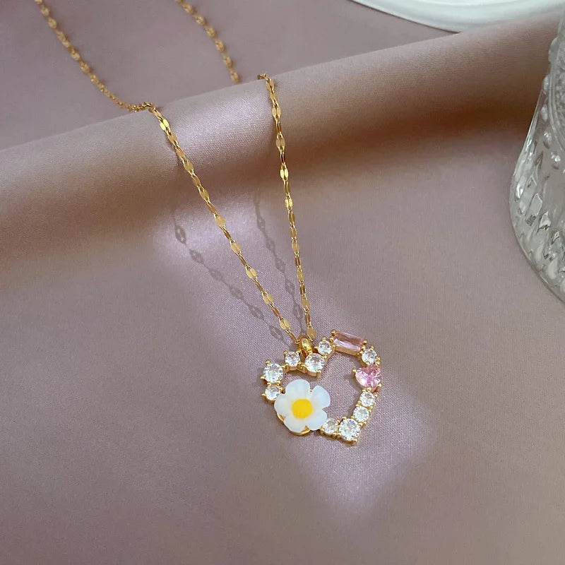 Fashion Simple Heart Flower Zircon Pendant Necklaces for Women Girl Stainless Steel Jewelry Accessories Gift for Valentine's Day