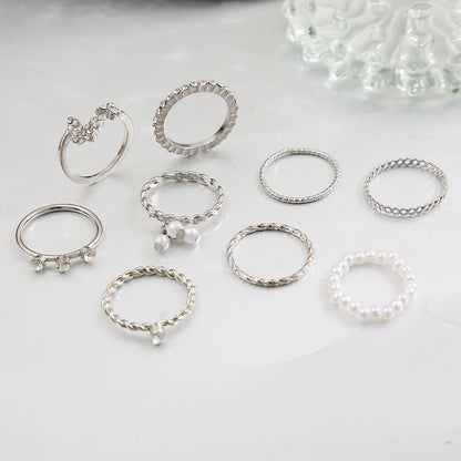 Bohemian Butterfly Pearl Rings Set for Women Shine Pearl Gothic Vintage Plated Retro Rhinestone Simple Finger Jewelry Gift