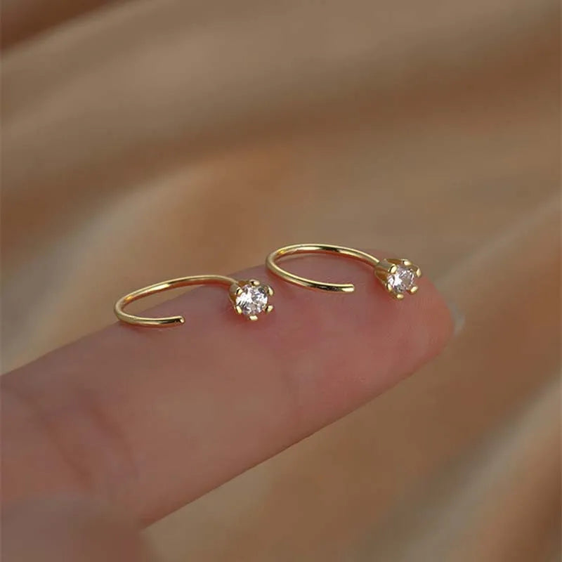 Exquisite Zircon Round Stud Earrings For Women Men Simple Silver Color Mini Heart Square Ear Bone Piercing Earrings Jewelry