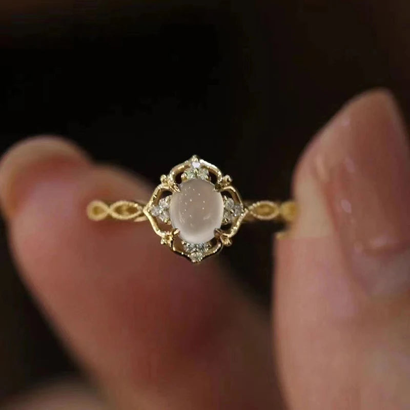 Huitan Aesthetic Women Wedding Rings with Imitation Moonstone Newly Designed Female Accessories Anniversary Party Trendy Jewelry