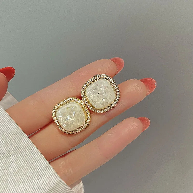 Ear Clip Without Ear Hole Women's Summer Ear Bone Clip Light Luxury High Grade Pearl Earrings Minority Temperament Versatile