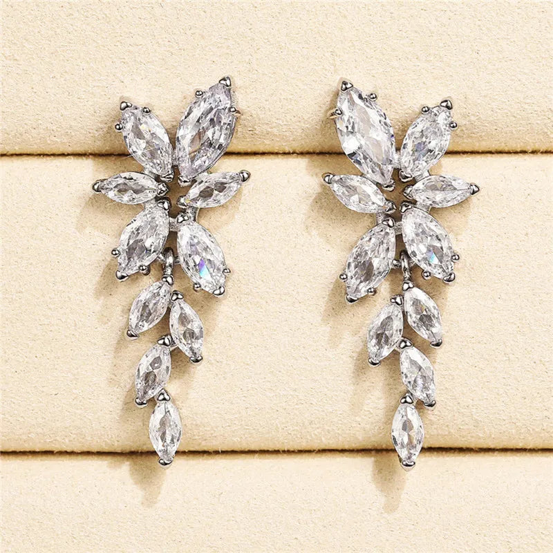 Huitan Luxury Bridal Wedding Earrings for Women Paved Crystal AAA CZ Stone Aesthetic Female Dangle Earrings Party Trendy Jewelry