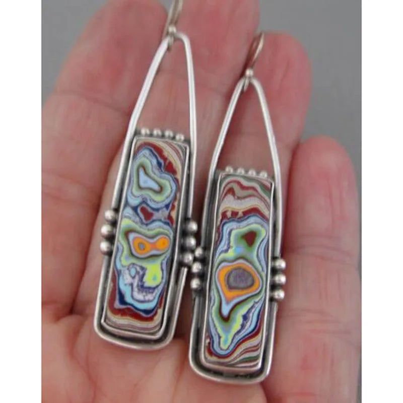 Vintage Tribal Spiral Dangle Earrings for Women Metal Geometry Twist Bronze Metal Painting Pattern Ethnic Earrings Gift