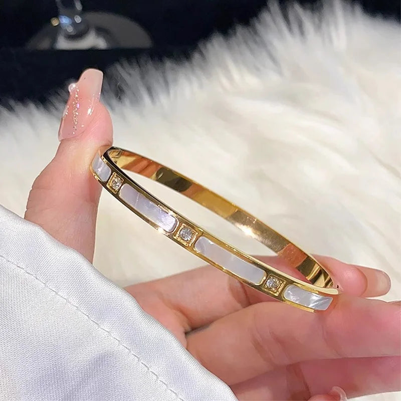 Luxury Gold Plated Bangles Jewelry Women's Hand Bracelet Stainless Steel Bangle Gifts for Women Fashion Accessories Mother's Day