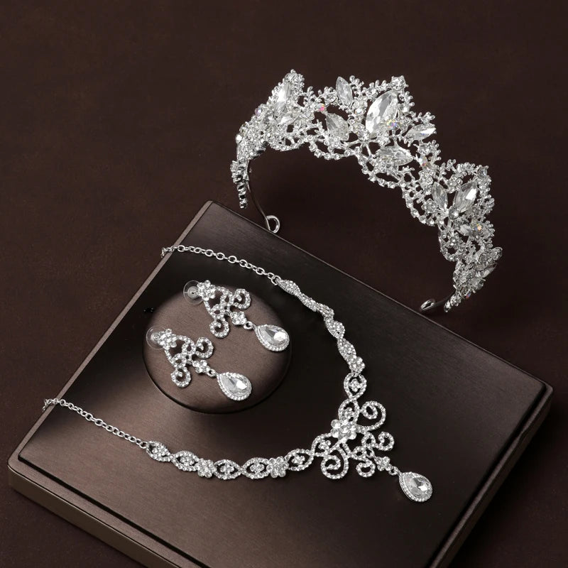 Itacazzo Bridal Headwear Set Crown Necklace Earrings Four Piece Classic Tiaras Suitable for Women's Wedding and Birthday Parties