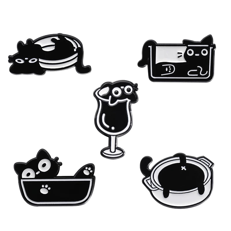Cute Cat 4-6pcs/Set Enamel Pins Black Fluid Cat Brooches Lapel Badge Punk Animal Jewelry Gift for Friends