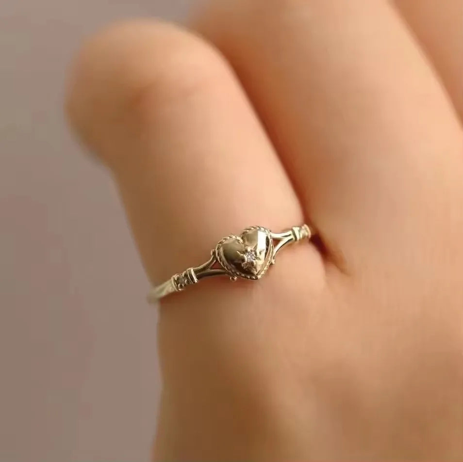 Hot Selling Gold Plated Stainless Steel Rings For Women Heart Ring Jewelry Accessories Wholesale Size 5-11